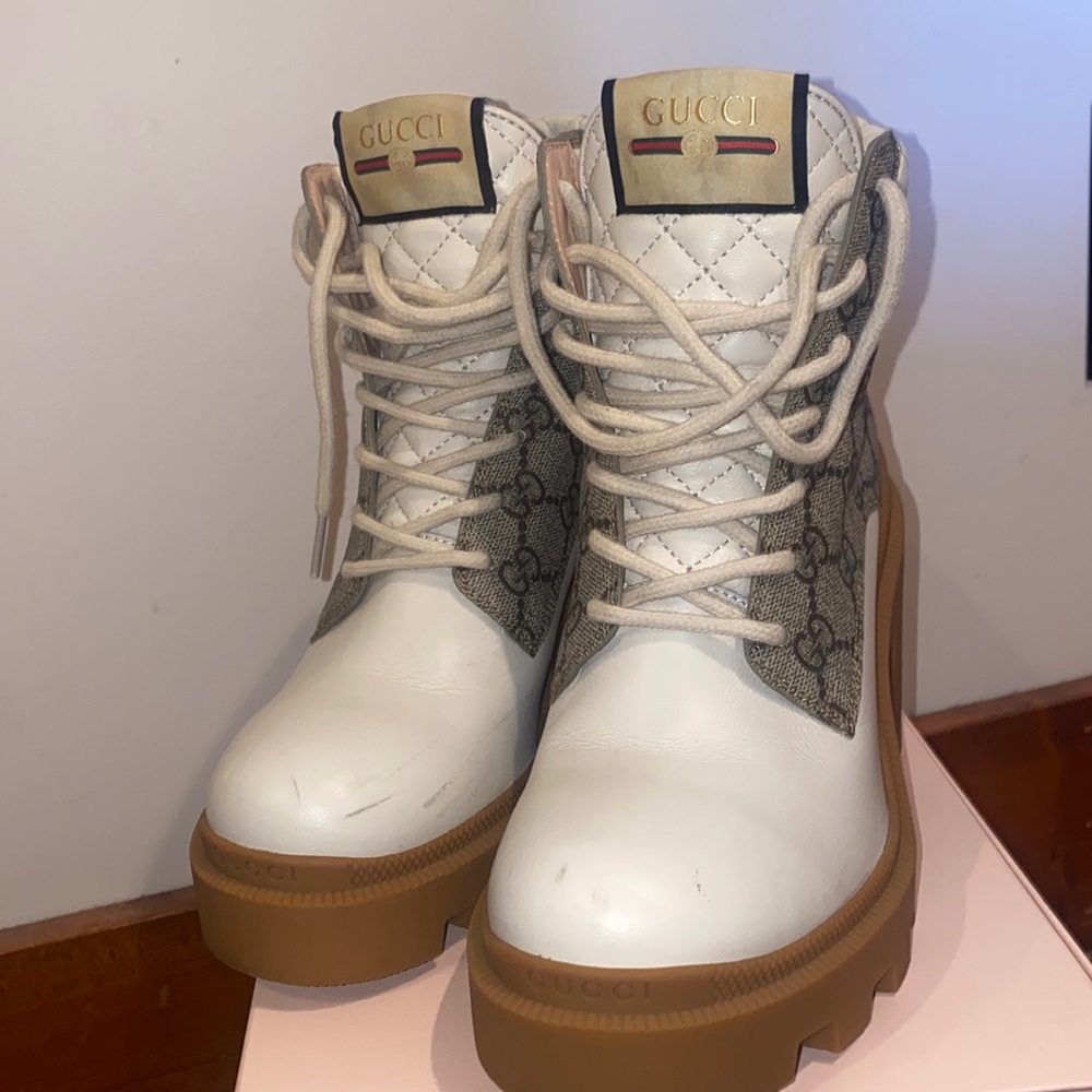 White Gucci heeled boots